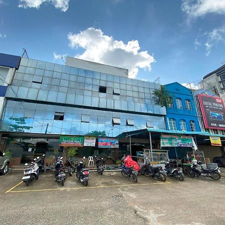 ホテル Oyo 92702 Minang Jaya ナゴヤ エクステリア 写真