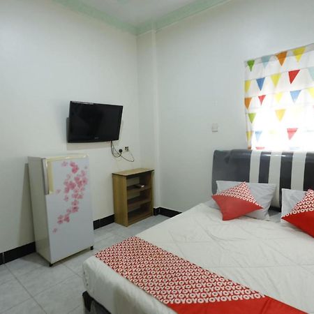 ホテル Oyo 92702 Minang Jaya ナゴヤ エクステリア 写真