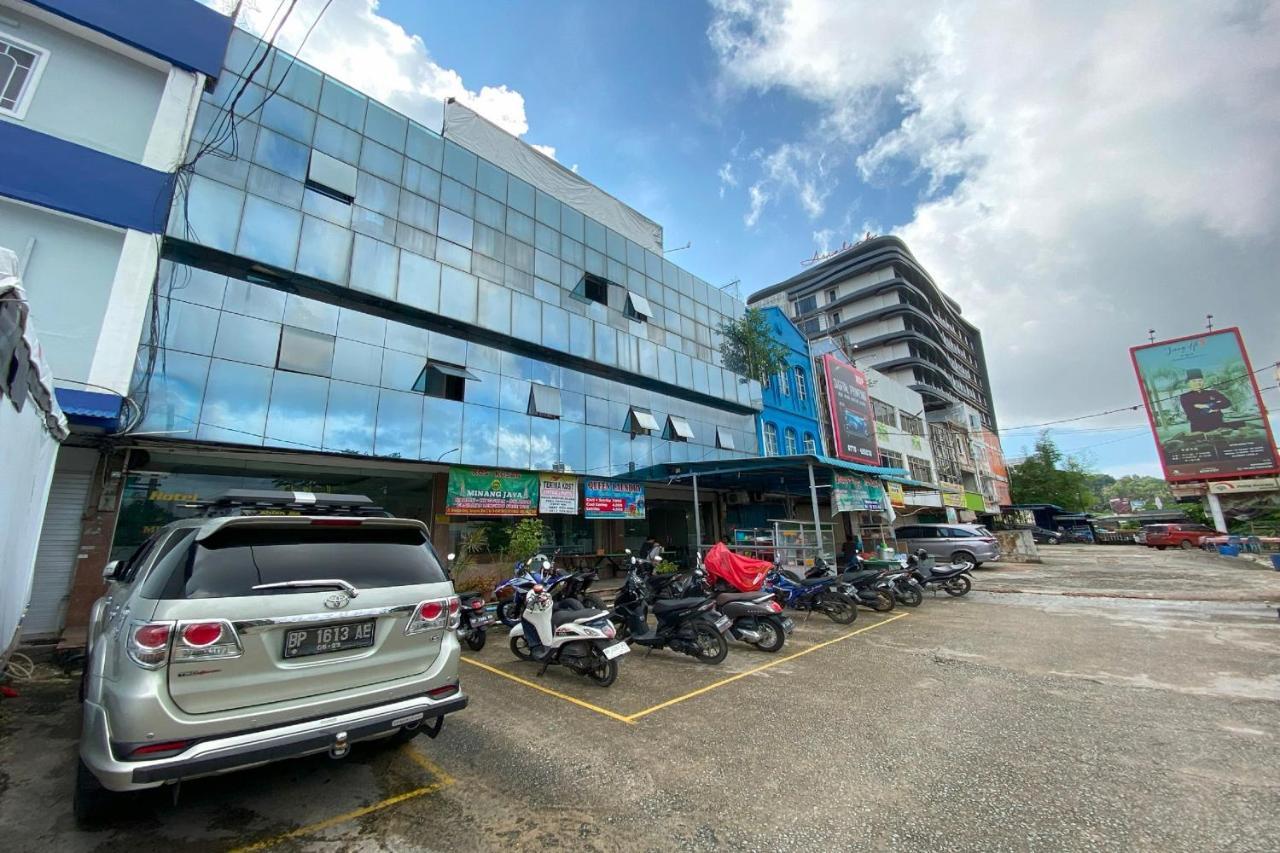 ホテル Oyo 92702 Minang Jaya ナゴヤ エクステリア 写真