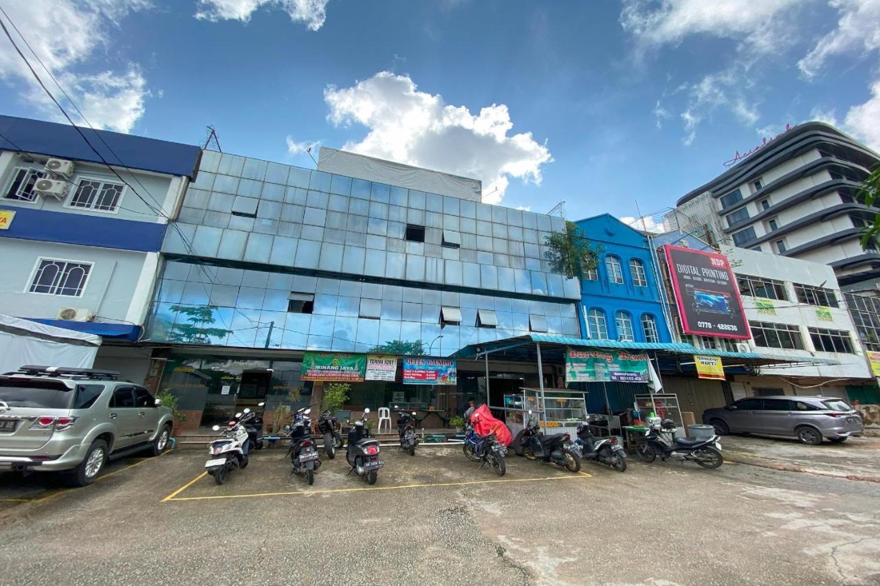ホテル Oyo 92702 Minang Jaya ナゴヤ エクステリア 写真