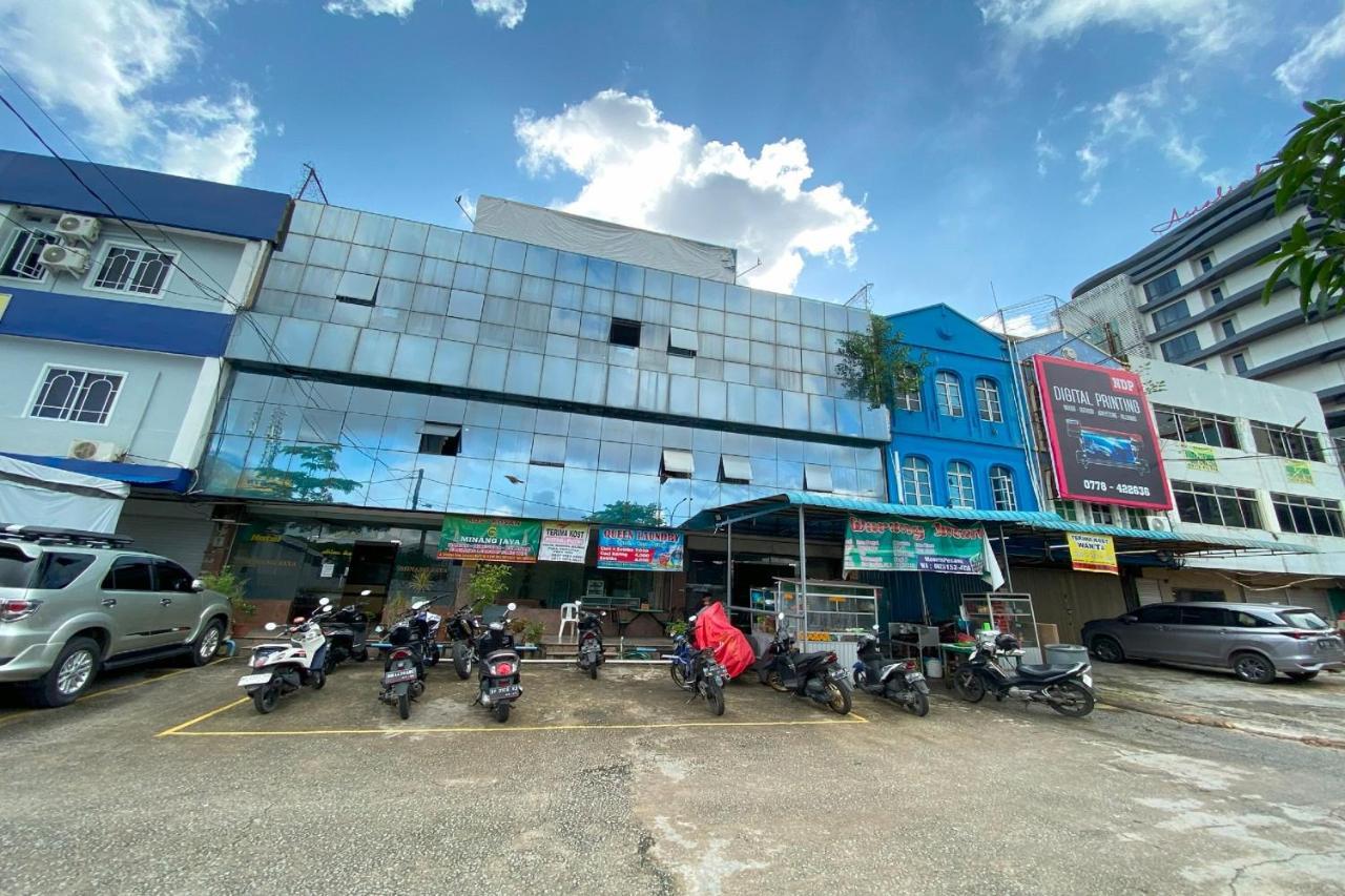 ホテル Oyo 92702 Minang Jaya ナゴヤ エクステリア 写真